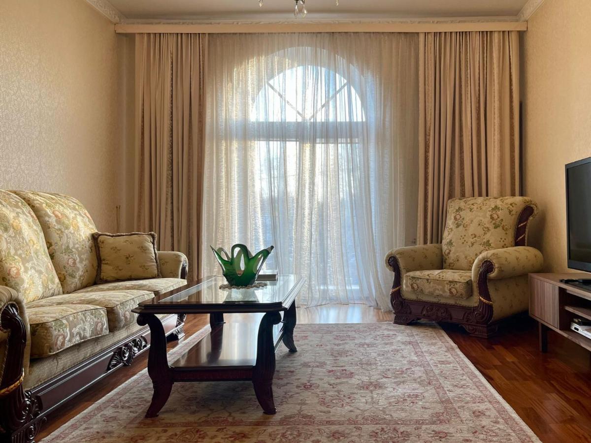 Classy Apartment In Good Neighbourhood รีกา ภายนอก รูปภาพ