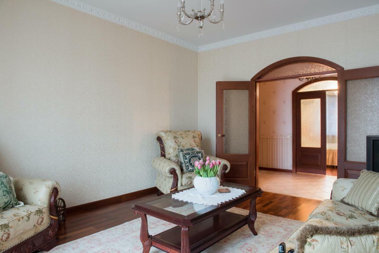 Classy Apartment In Good Neighbourhood รีกา ภายนอก รูปภาพ
